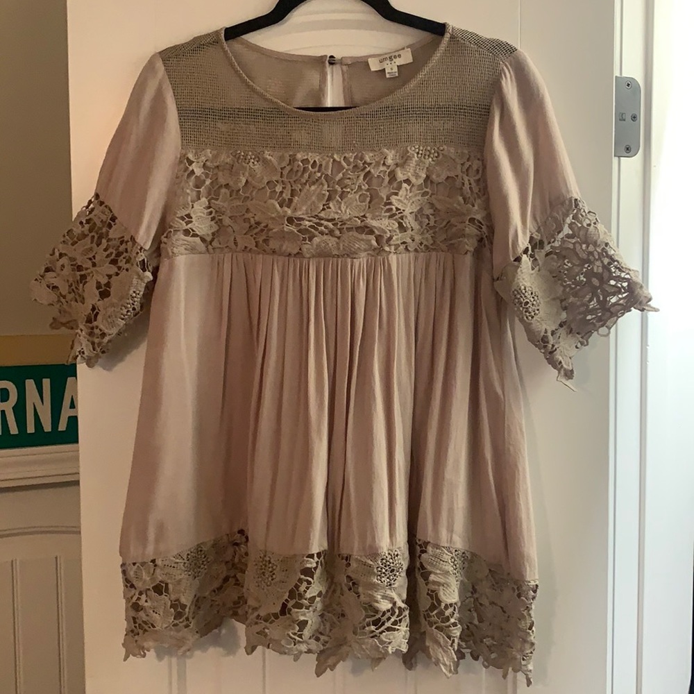 Boutique brand. size small. worn a couple times.